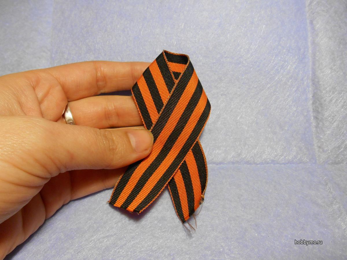 Брошь Звезда из георгиевской ленты