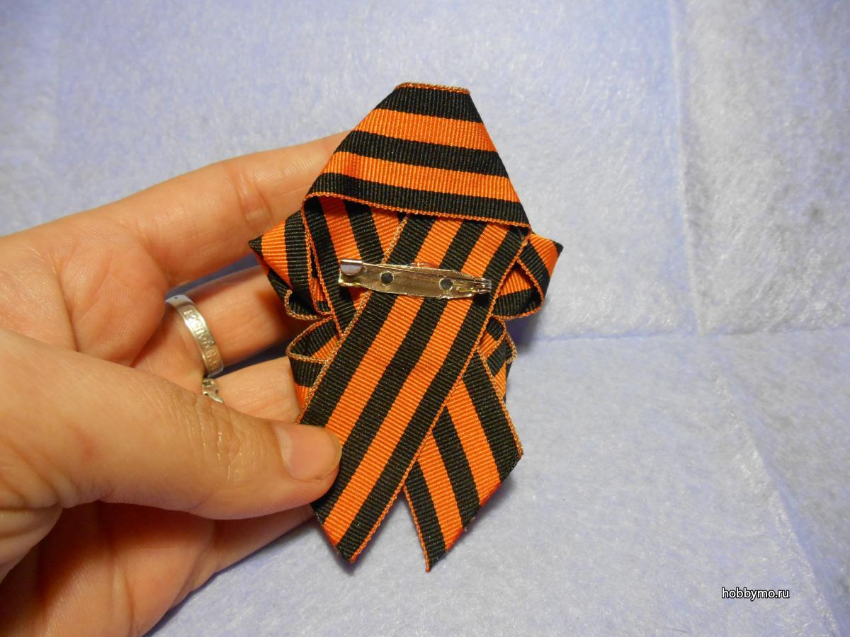 Брошь Звезда из георгиевской ленты