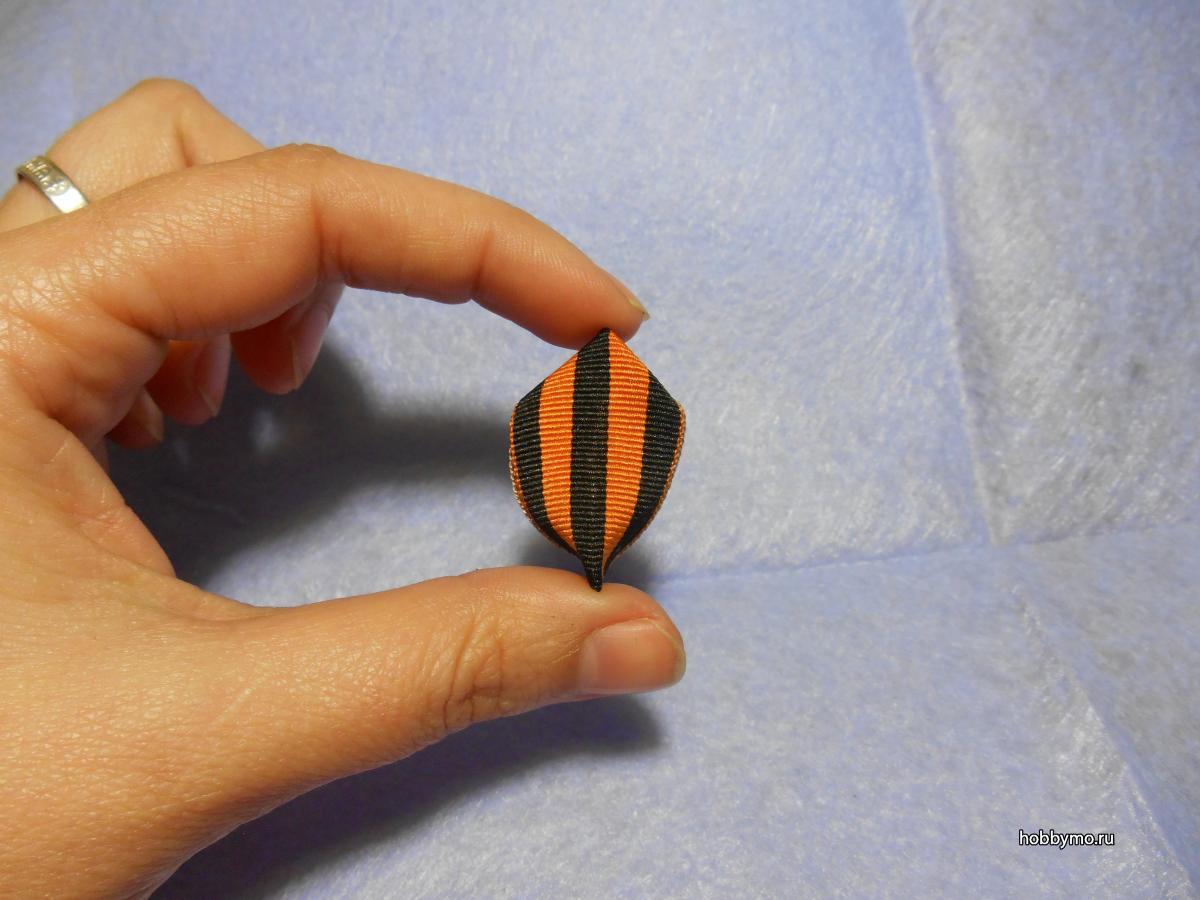 Брошь Звезда из георгиевской ленты